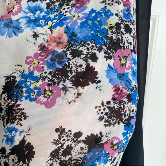ATMOSPHERE- semi sheer floral blouse - Picture 3 of 15